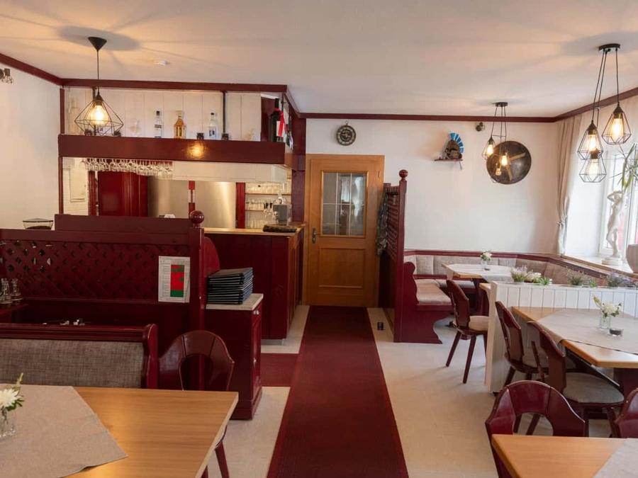 Innenraum der Taverna Metaxa